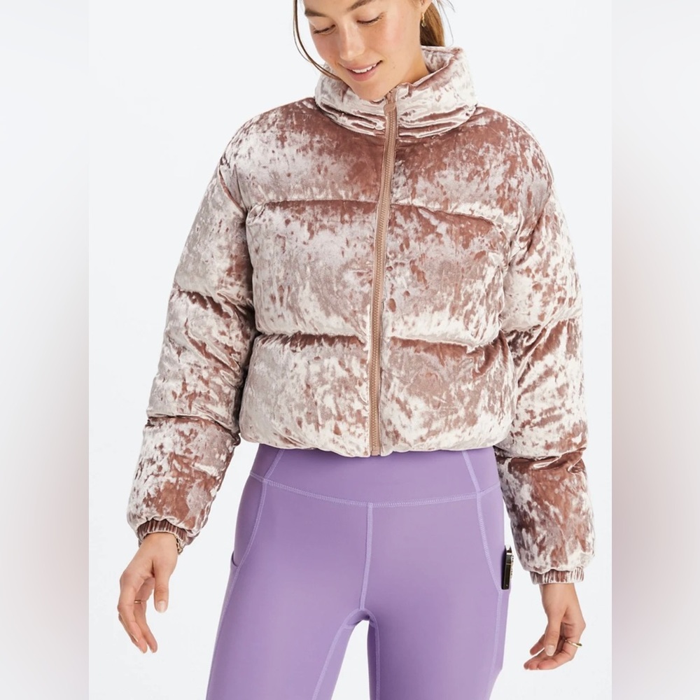 Fabletics Wander Crushed Velour Cropped Puffer - Size L - Teddy/ Blush Color